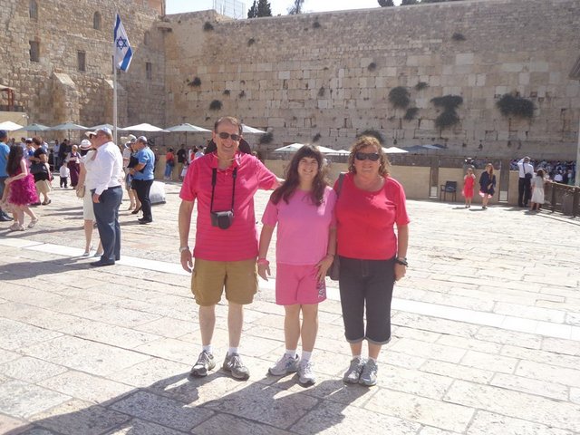Q&A with Eva Bronstein-Greenwald- Special Needs Travel Agent wailing wall