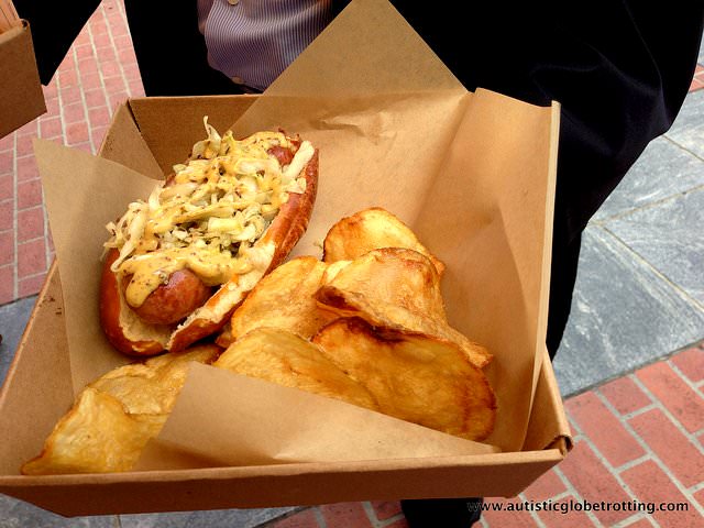 The Four Seasons Food Truck -poutine