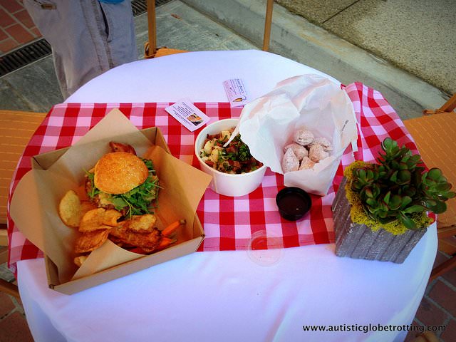 The Four Seasons Food Truck -burger