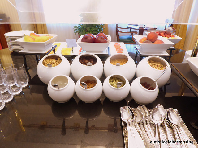 Review of The JW Marriott Bucharest Executive Lounge cereal
