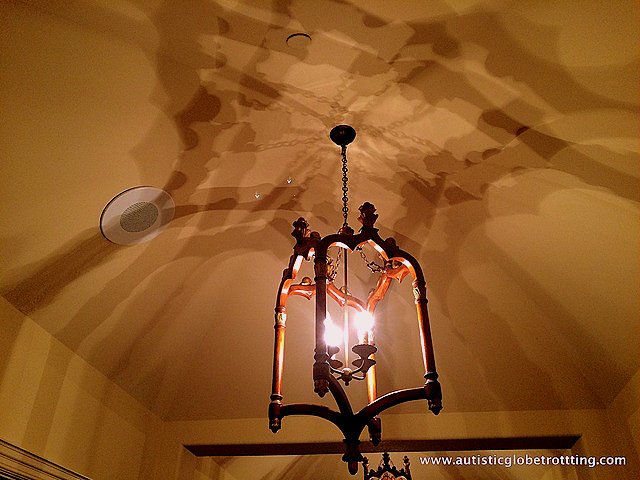 Choosing a Hotel when Traveling with Autism light