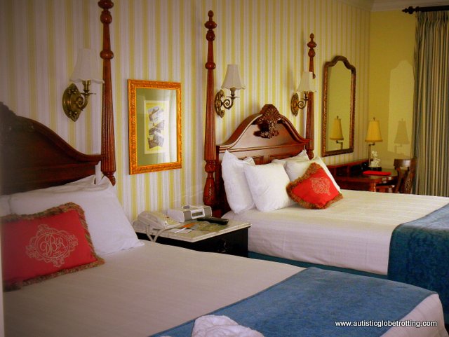 Choosing a Hotel when Traveling with Autism bed