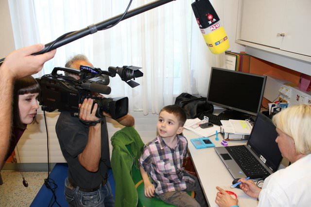 The boy who had to be taught to eat : Q&A with Kevin Harrison paparazzi