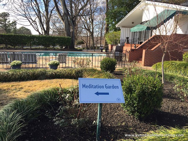Visiting Graceland with Family in Memphis Tennessee garden