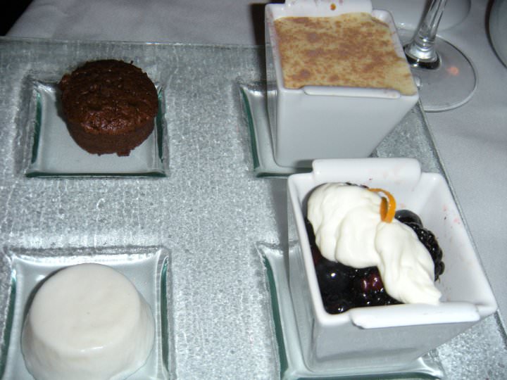 Mariner of the Seas Portofino restaurant dessert