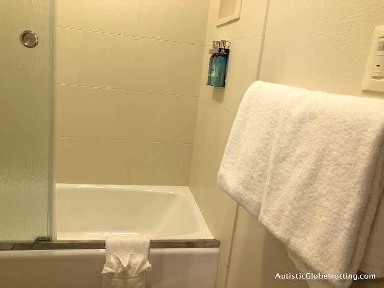 Disney Coronado Springs Resort Tips for Families the shower tub
