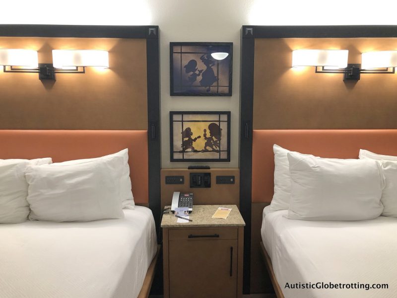 My Favorite highlights from the Disney Social Media Moms Celebration 2018 beds in coronado springs room