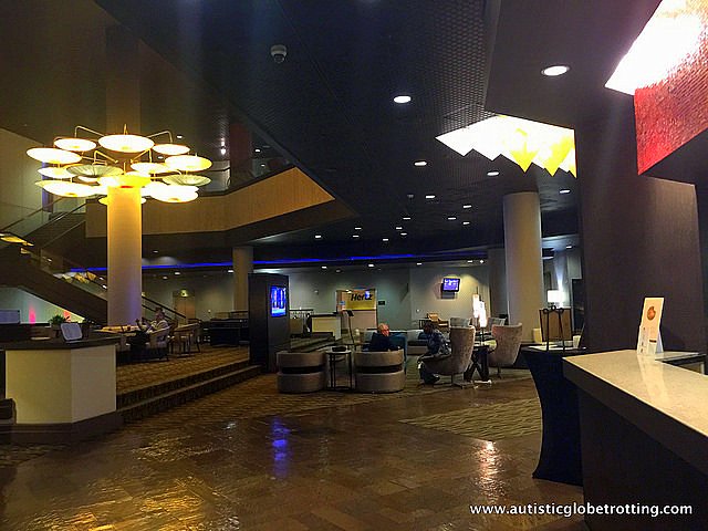 Family Stay at the DoubleTree Los Angeles lobby