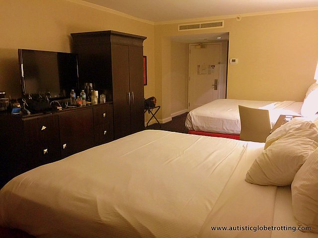 Family Stay at the DoubleTree Los Angeles bed