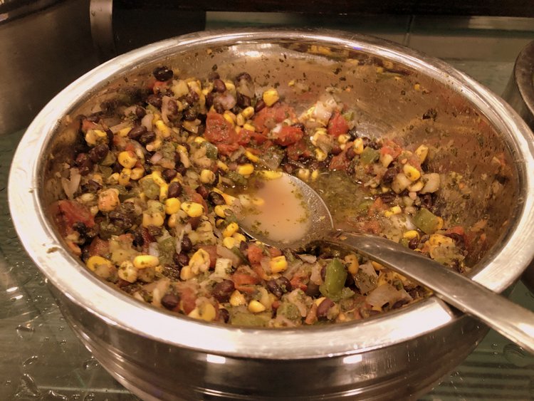 Is United MCO Red Carpet Lounge Family-Friendly bean salad