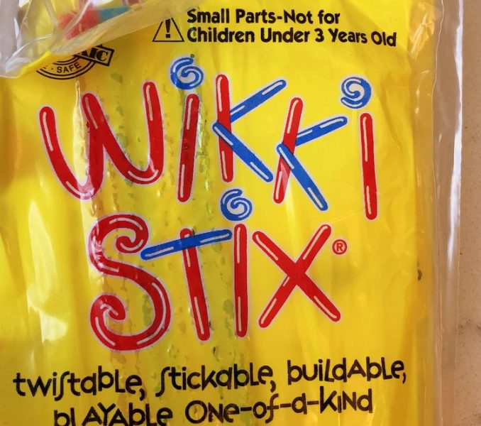 Is United MCO Red Carpet Lounge Family-Friendly wikki stix for kids