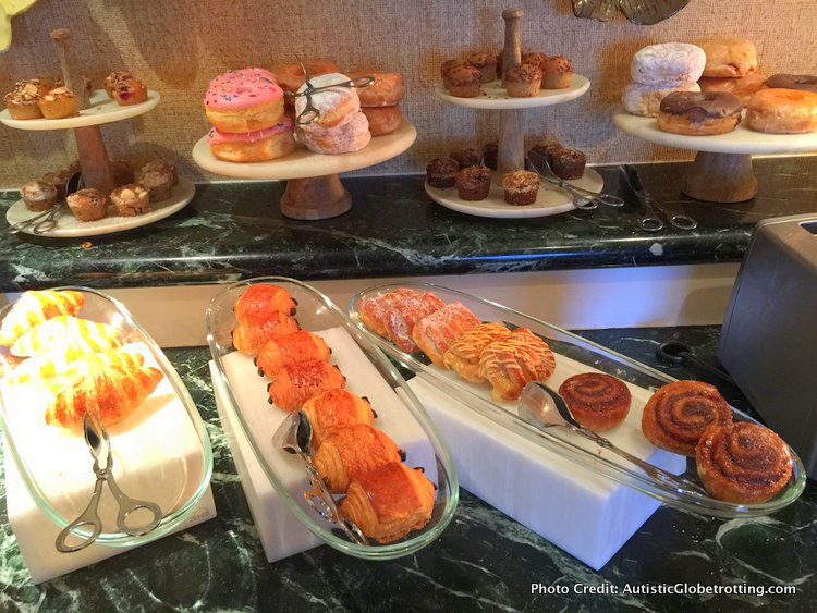 The Ritz-Carlton Orlando Grande Lakes Executive Lounge donuts