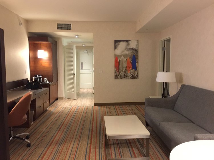 The Family Friendly Courtyard Anaheim Theme Park Entrance Hotel table