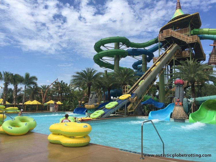 Universal Studios Volcano Bay™ Tips tubes