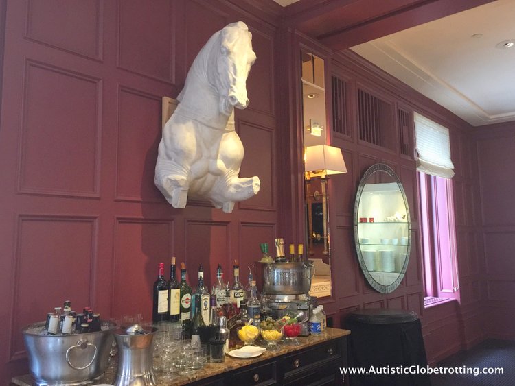 Finding Nirvana at The Mark Hopkins Hotel Lounge horse