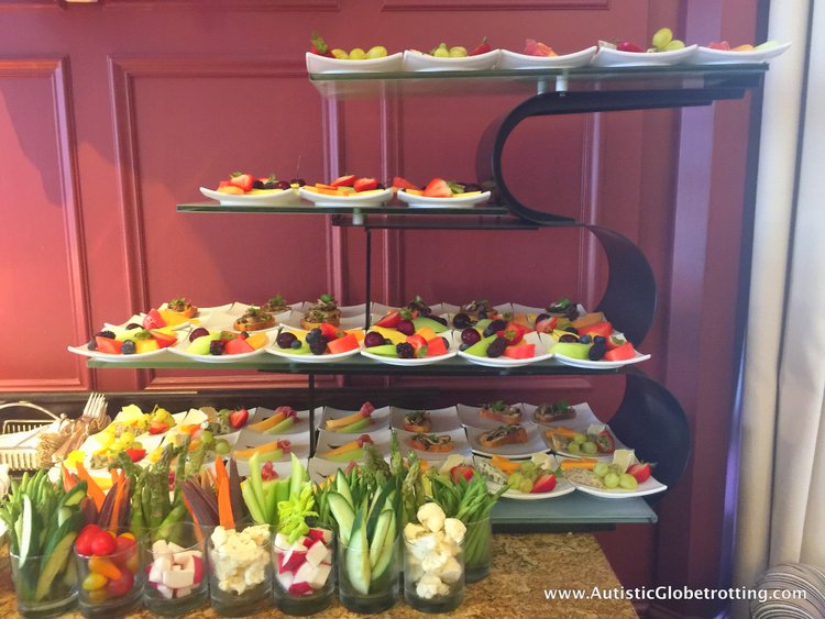 Finding Nirvana at The Mark Hopkins Hotel Lounge veggie