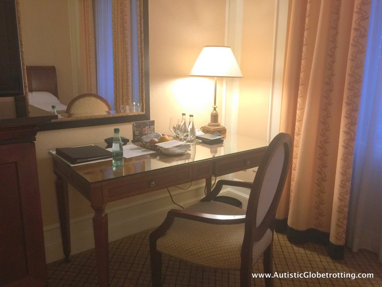 Another thing that amazed me was the immaculately clean room. work area