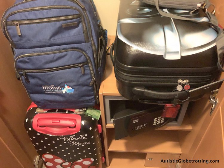 Is a Disney Dream Deluxe Family Oceanview Stateroom worth the splurge? safe box