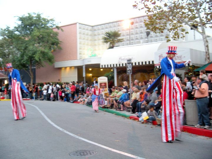 10 Ways Families with Autism can Celebrate July Fourth PARADE