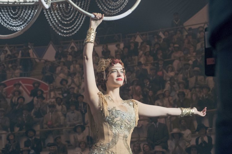 Tim Burton's Dumbo Soars Captivating Audiences of all Ages  colletter perfermance