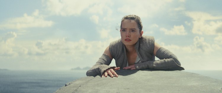 Rey arriving to Luke Skywalker's hideaway