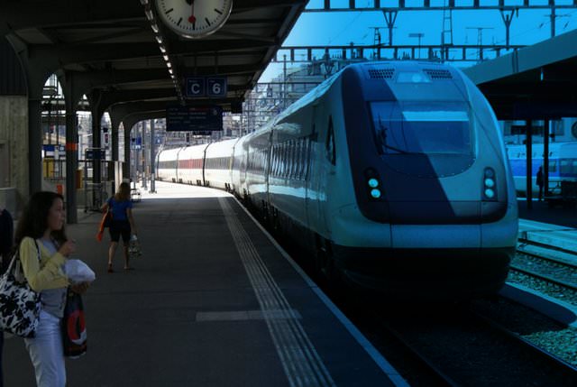Q&A with Graeme Alexander Phillips Train Travel Aficionado station